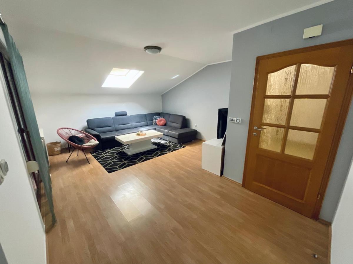 Apartment Camellia Ljubuski Bagian luar foto