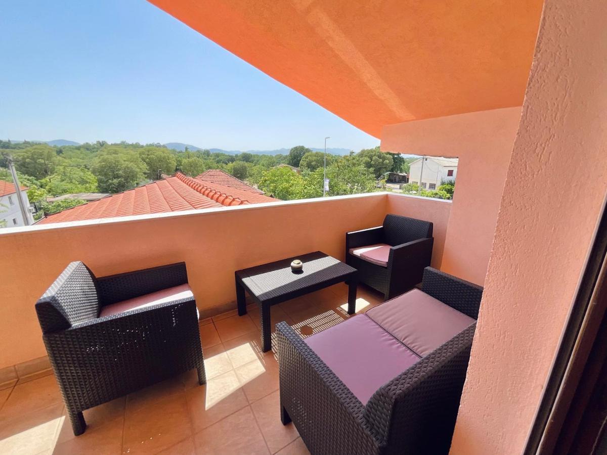 Apartment Camellia Ljubuski Bagian luar foto